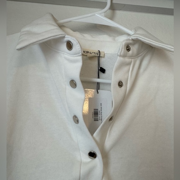 NWT White Bedazzled Fringe Long Sleeve Pullover Top- Small - Picture 3 of 9